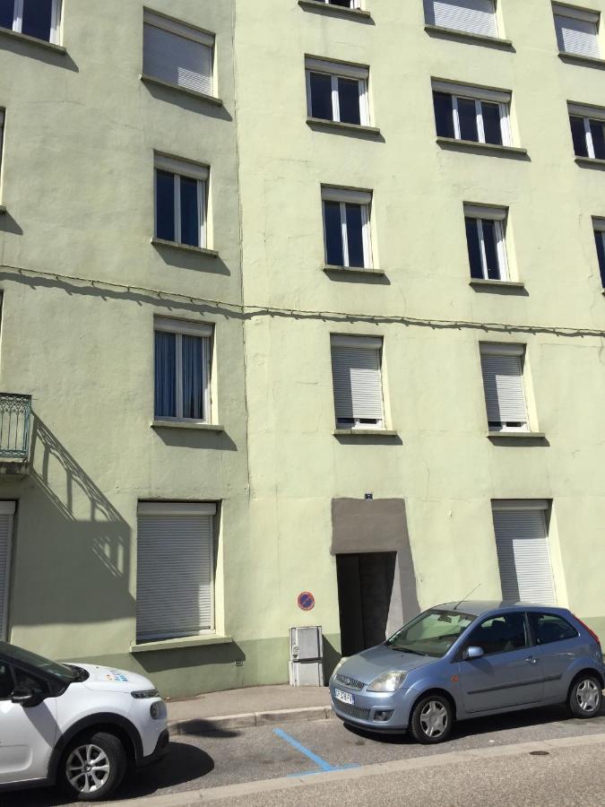 Immeuble La Doa Proche Chu Lägenhet Saint-Priest-en-Jarez Exteriör bild